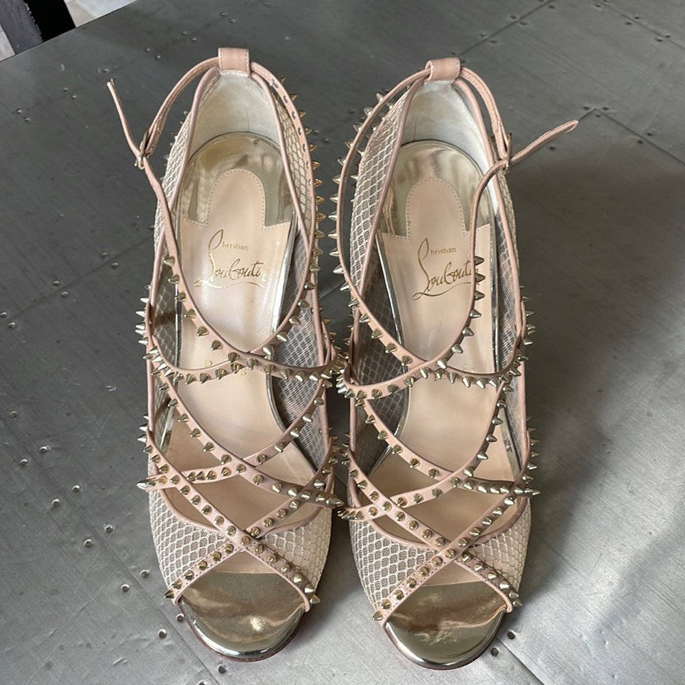 Christian Louboutin alarc 100mm beige nude light gold spike mesh stiletto 38.5 - Picture 3 of 11